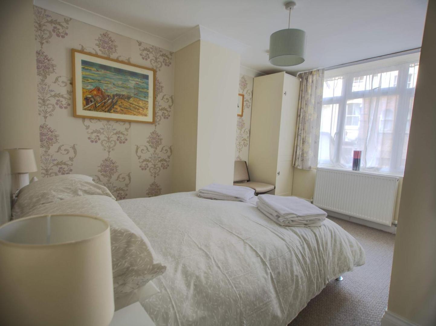 Seaspray - Hastings Appartement Buitenkant foto